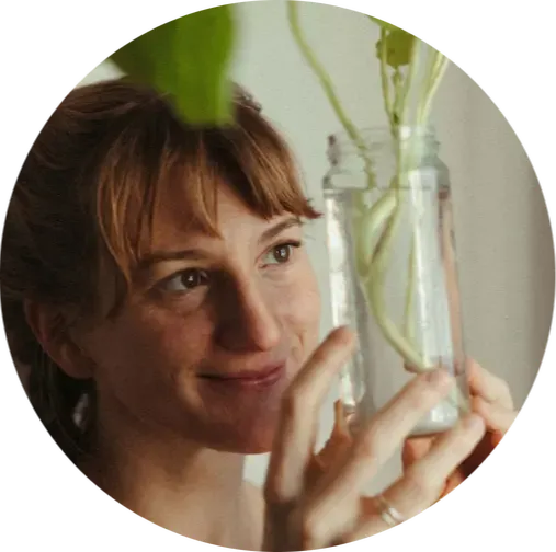 Claire Janisch - Biomimicry Professional